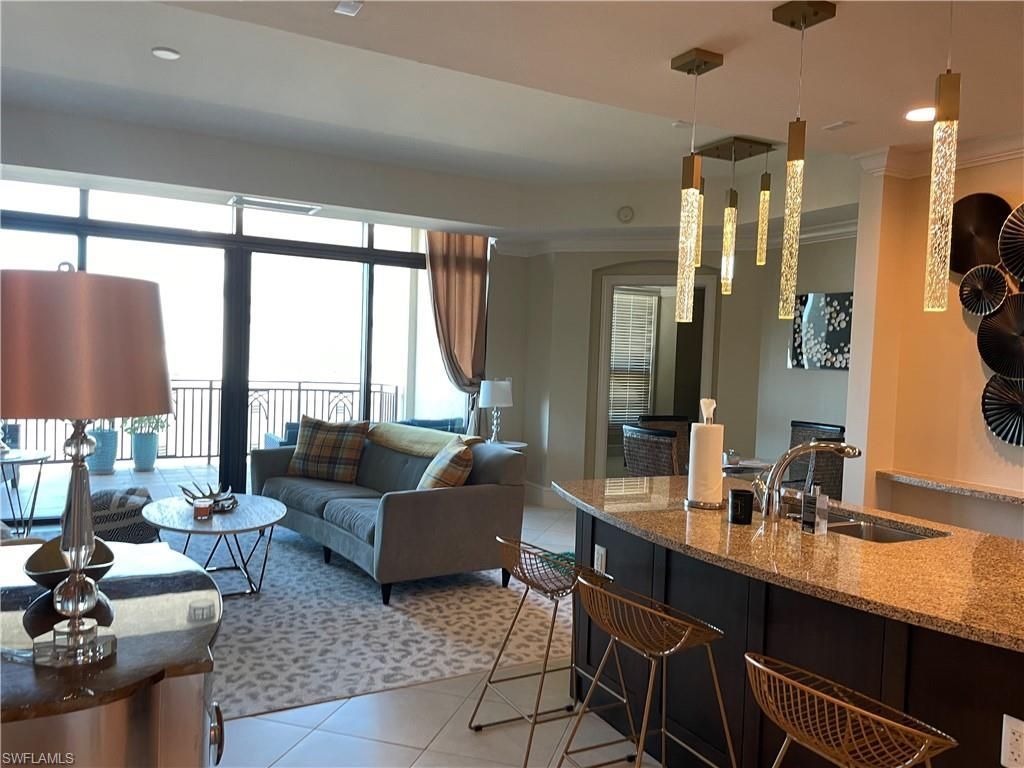 9115 Strada Pl, Unit 5417, Naples, FL 34108 Photo