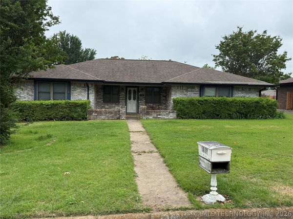 1919 Parkway Circle , Durant, OK 74701