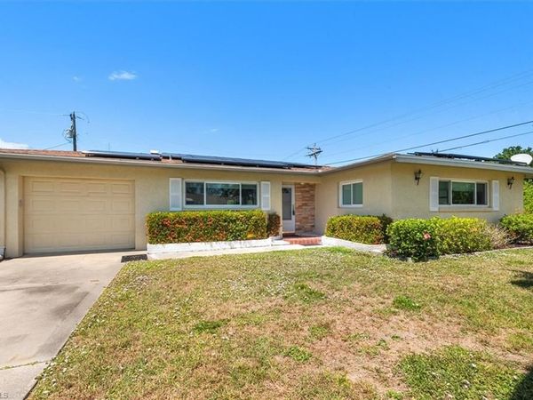 190 Brooks RD, NORTH FORT MYERS, FL 33917