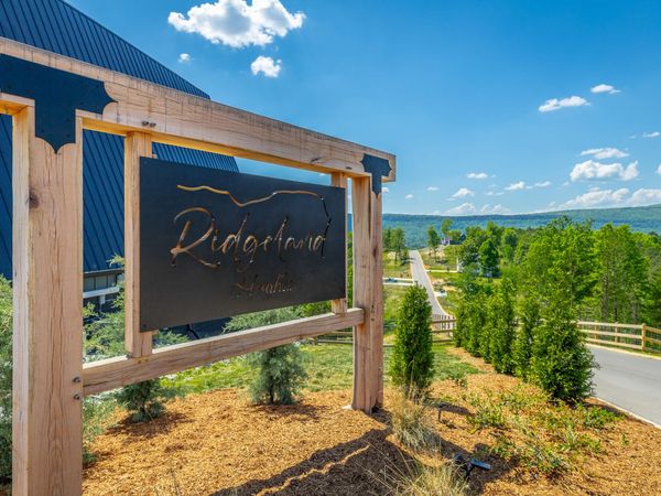 165 Cascade Drive, Rossville, GA 30741