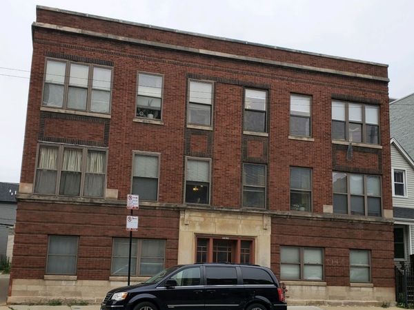3320 W Diversey Avenue , Unit B, Chicago, IL 60647