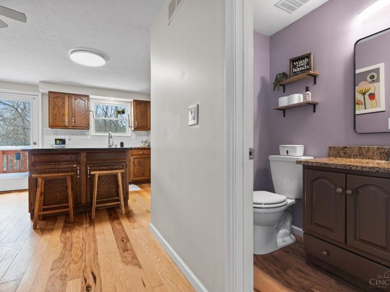 2042 Stratford Court, Loveland, OH 45140 Photo 21