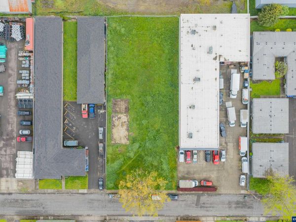 1845 Beach Av NE, Salem, OR 97301