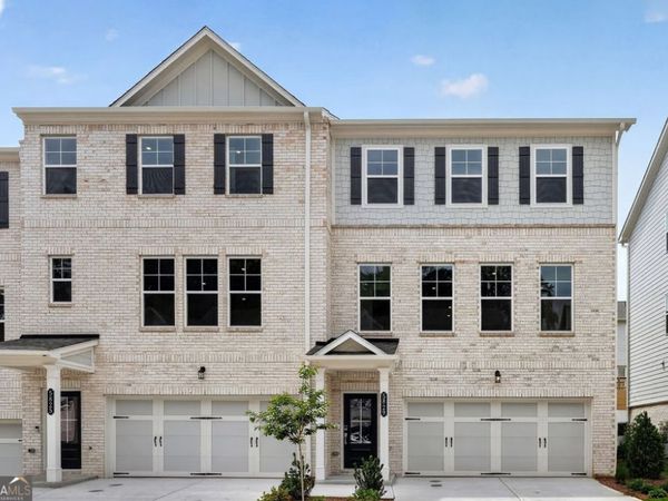 5829 Schelton Place SE, Mableton, GA 30126