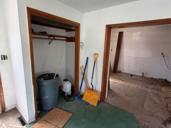 1527 Dayton Street, Ellsworth, IA 50075