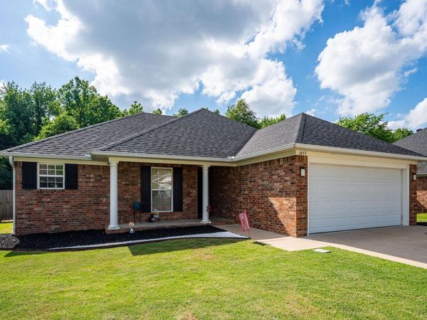 1055 French Drive , Conway, AR 72034