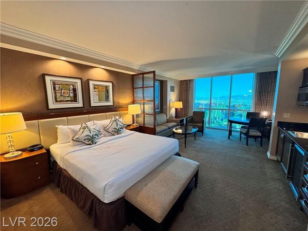 135 E Harmon Avenue, Unit 06716, Las Vegas, NV 89109