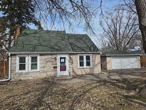 729 Brisbin Street , Anoka, MN 55303