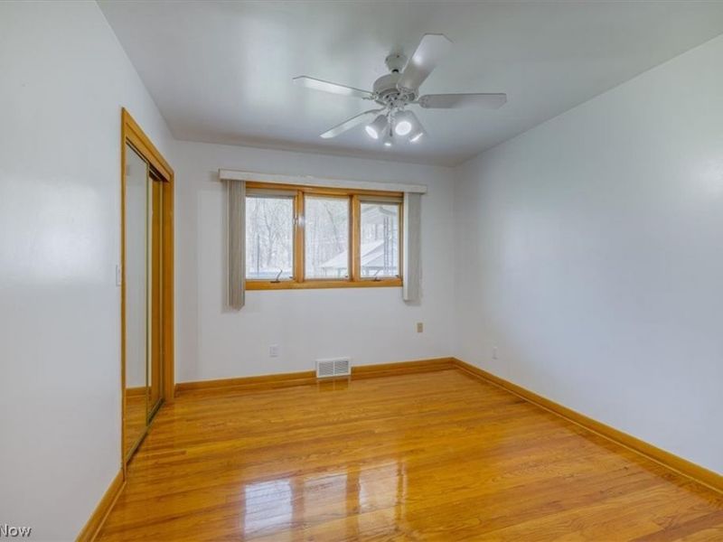 5855 W Ridgewood Drive , Parma, OH 44129 Photo 14