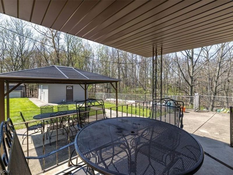 5855 W Ridgewood Drive , Parma, OH 44129 Photo 24