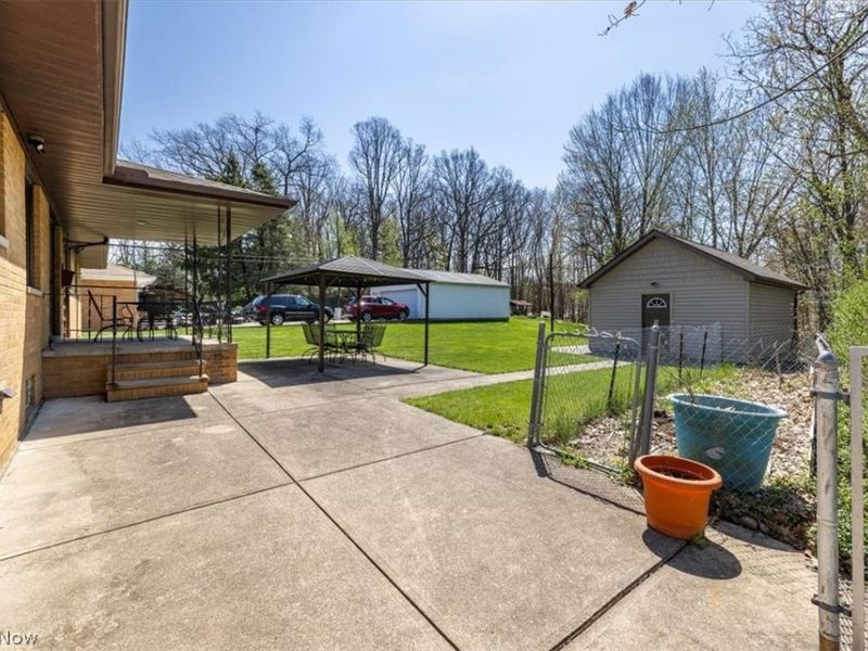 5855 W Ridgewood Drive , Parma, OH 44129 Photo 25