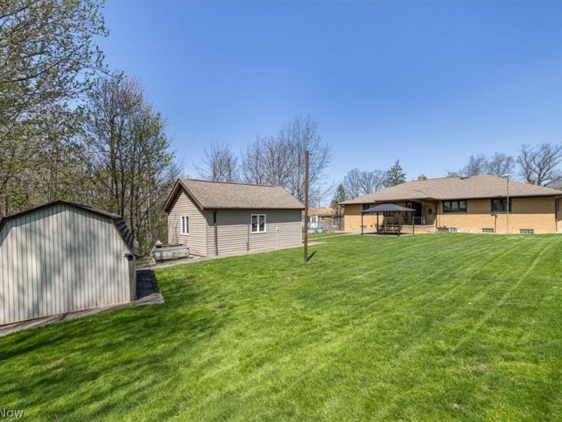 5855 W Ridgewood Drive , Parma, OH 44129 Photo 29