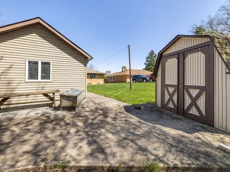 5855 W Ridgewood Drive , Parma, OH 44129 Photo 30