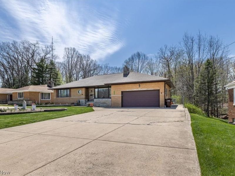 5855 W Ridgewood Drive , Parma, OH 44129 Photo 31