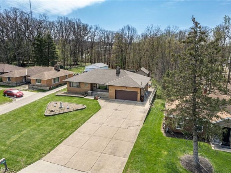 5855 W Ridgewood Drive , Parma, OH 44129 Photo 34