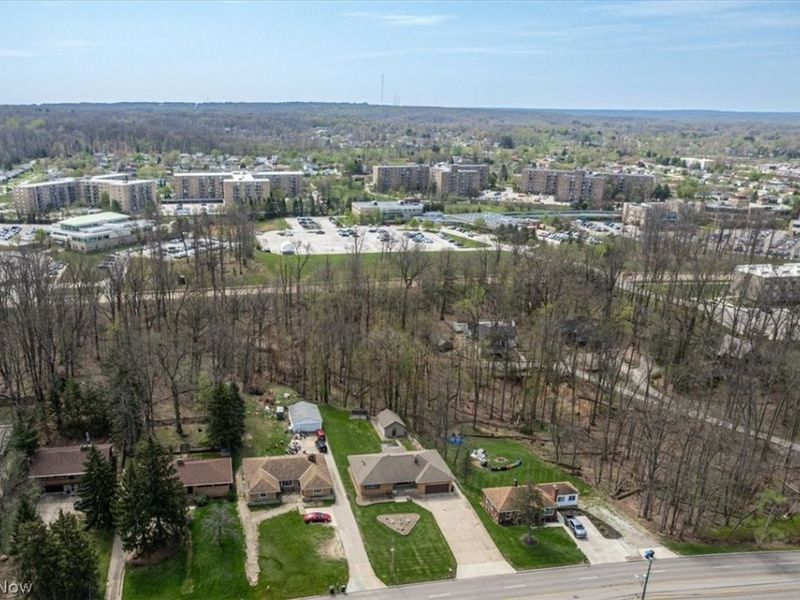 5855 W Ridgewood Drive , Parma, OH 44129 Photo 39