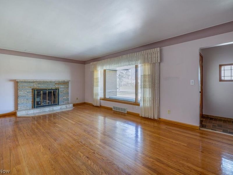 5855 W Ridgewood Drive , Parma, OH 44129 Photo 5