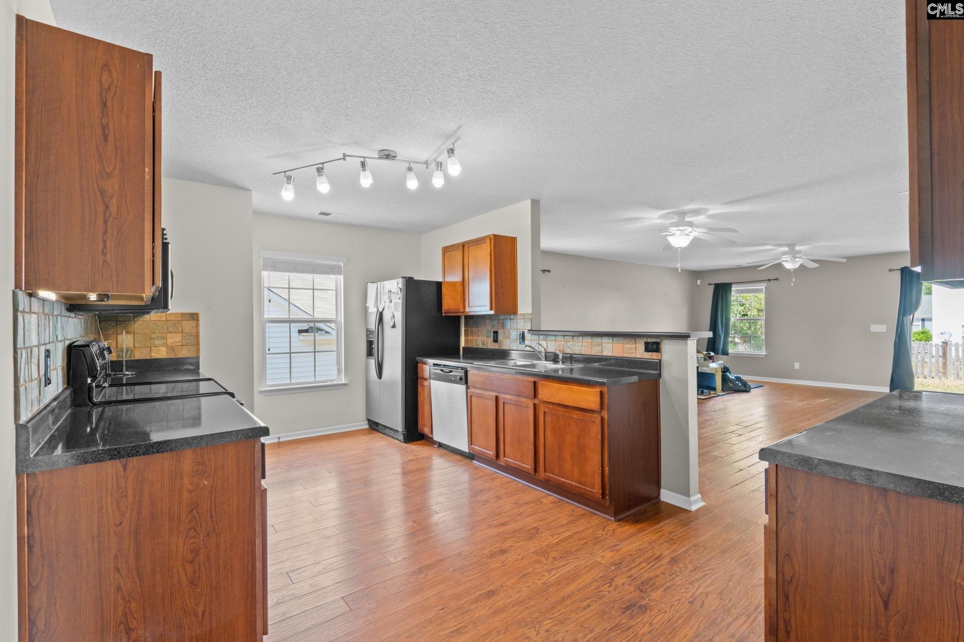 206 Whitton Lane Photo 8