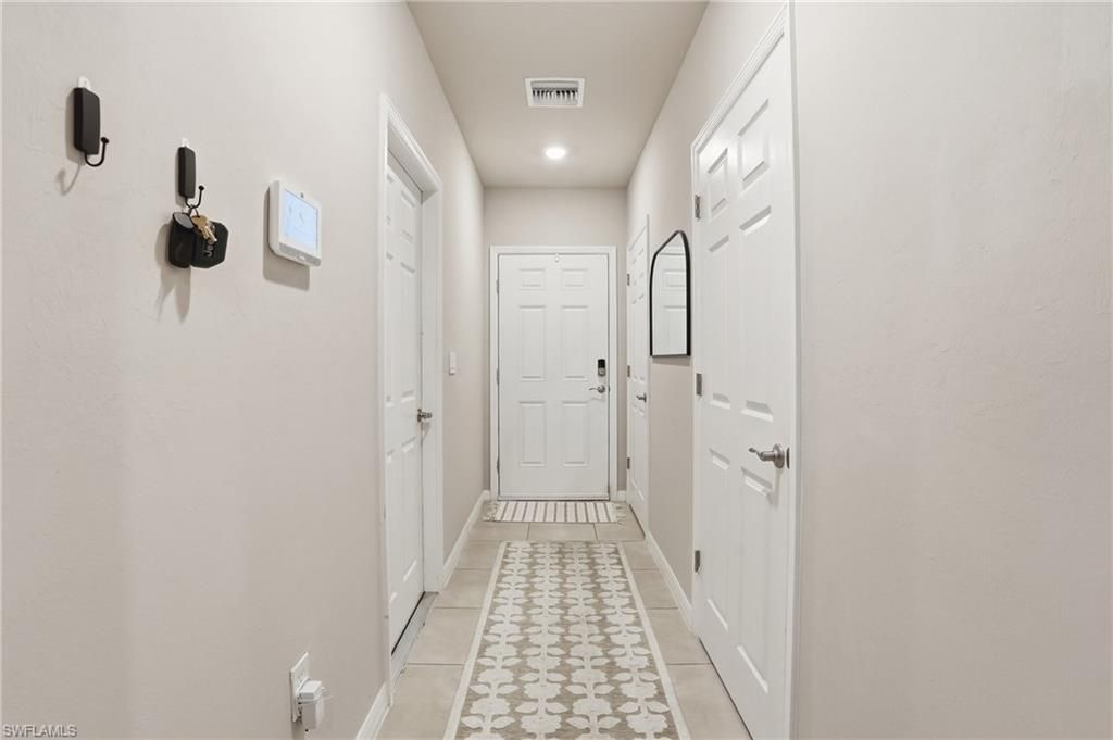 15453 Wildflower Cir, Naples, FL 34119 Photo