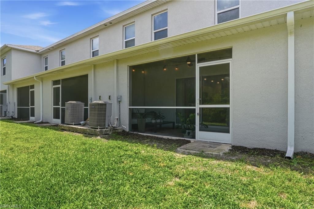 15453 Wildflower Cir, Naples, FL 34119 Photo