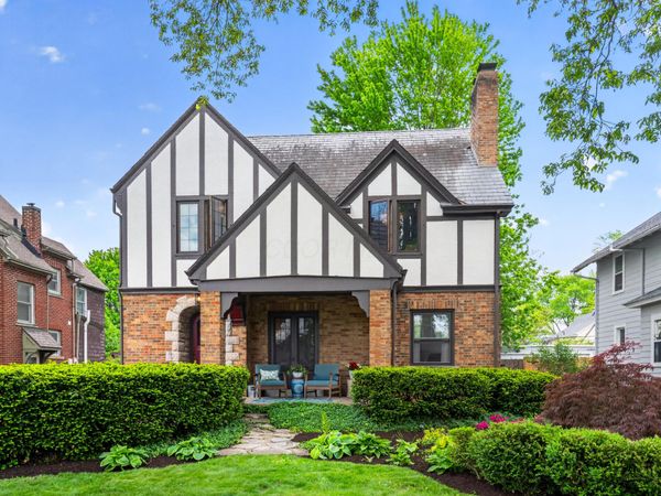 140 S Cassingham Road, Columbus, OH 43209