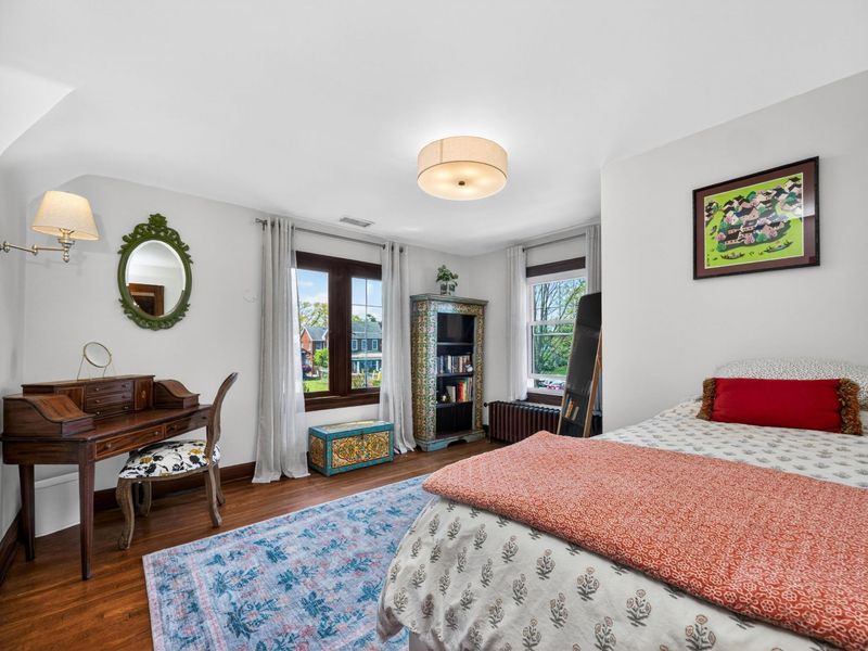 140 S Cassingham Road, Columbus, OH 43209 Photo 26