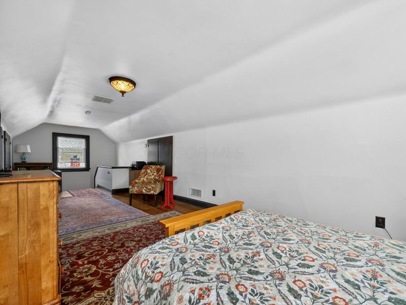 140 S Cassingham Road, Columbus, OH 43209 Photo 35