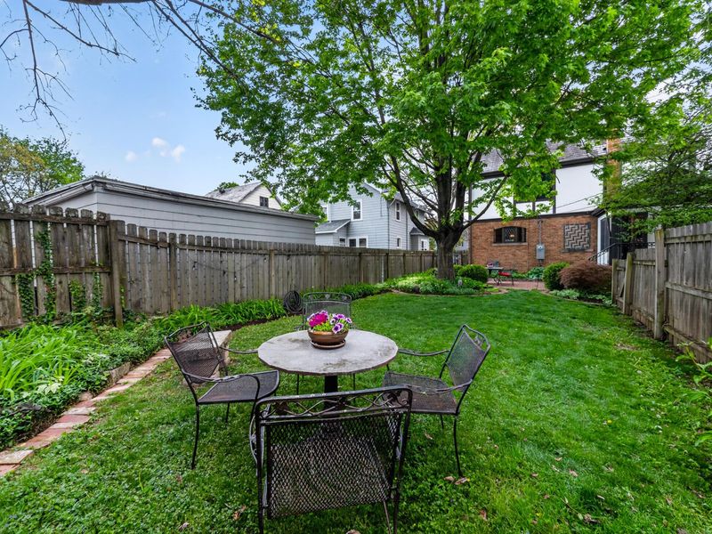 140 S Cassingham Road, Columbus, OH 43209 Photo 44