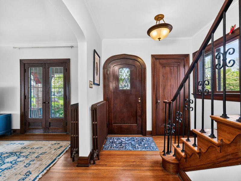 140 S Cassingham Road, Columbus, OH 43209 Photo 5