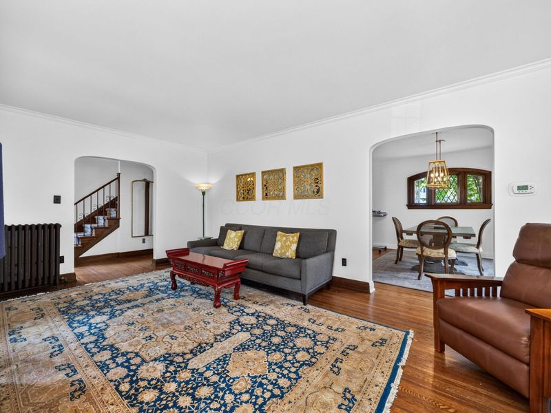 140 S Cassingham Road, Columbus, OH 43209 Photo 9