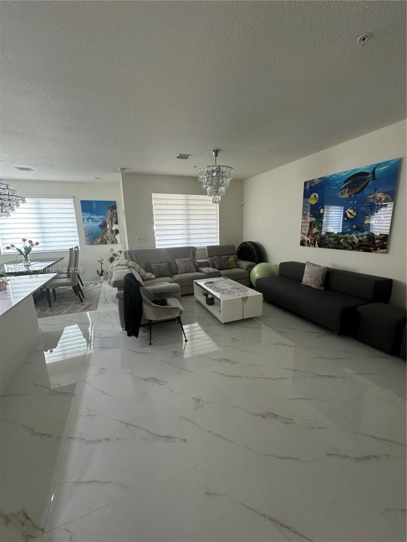 8001 NW 41st St, Unit F-113, Doral, FL 33166 Photo