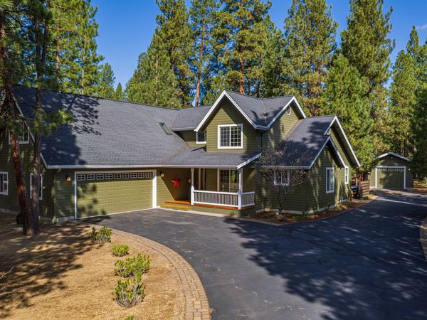 14234 Whitewater Loop, La Pine, OR 97739