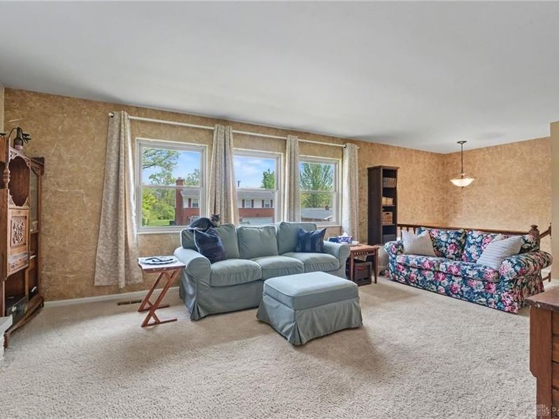 4919 Silver Arrow Drive, Riverside, OH 45424 Photo 10