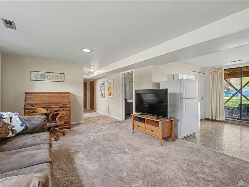 4919 Silver Arrow Drive, Riverside, OH 45424 Photo 36