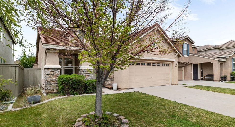 9355 Hummer Court, Reno, NV 89521 Photo