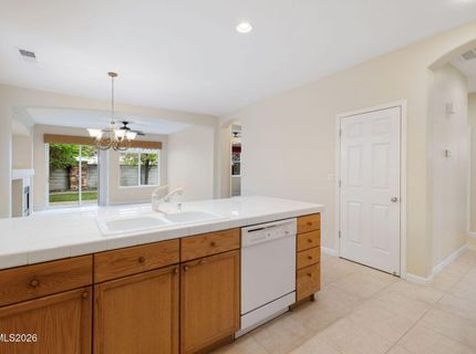 9355 Hummer Court, Reno, NV 89521 Photo