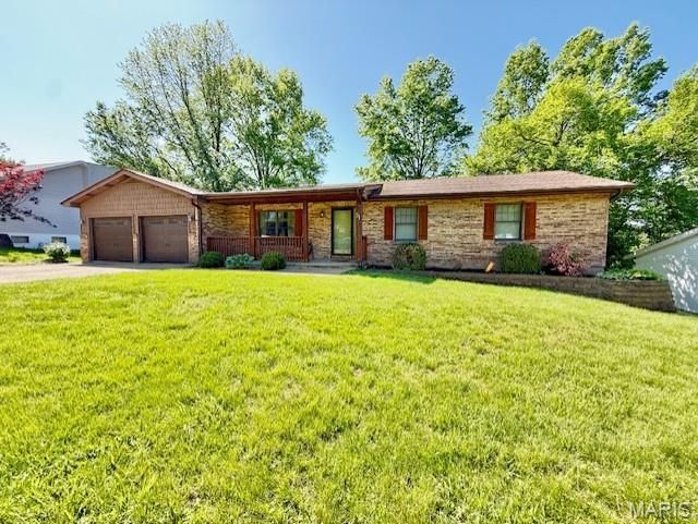 51 Oxford Drive, Washington, MO 63090 Main Photo