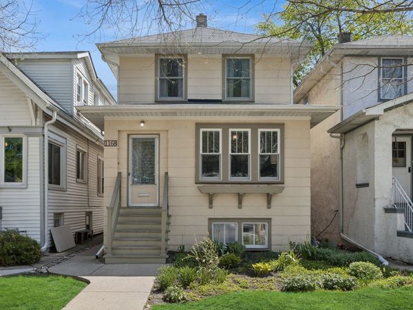 1168 S Scoville Avenue , Oak Park, IL 60304