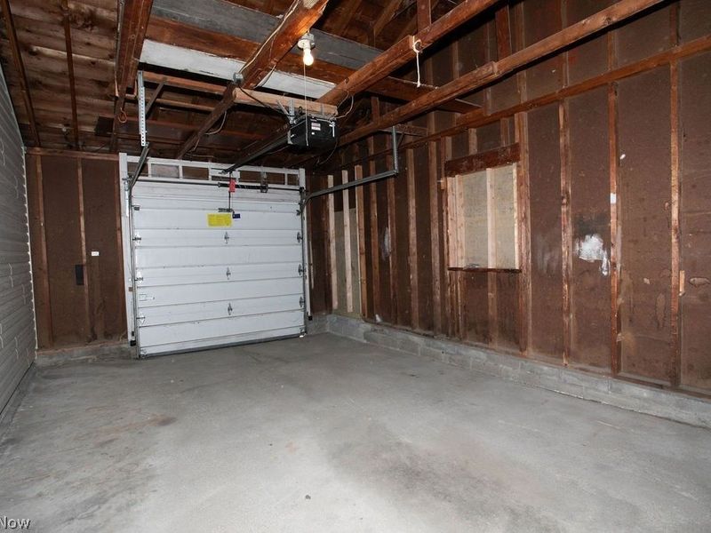 556 Idora Lane, Struthers, OH 44471 Photo 21