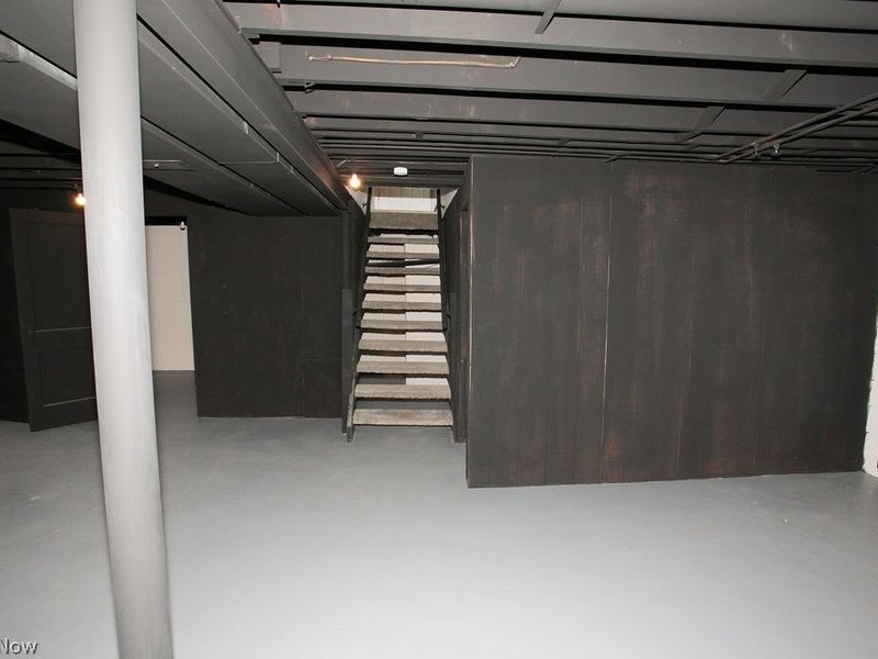 556 Idora Lane, Struthers, OH 44471 Photo 23