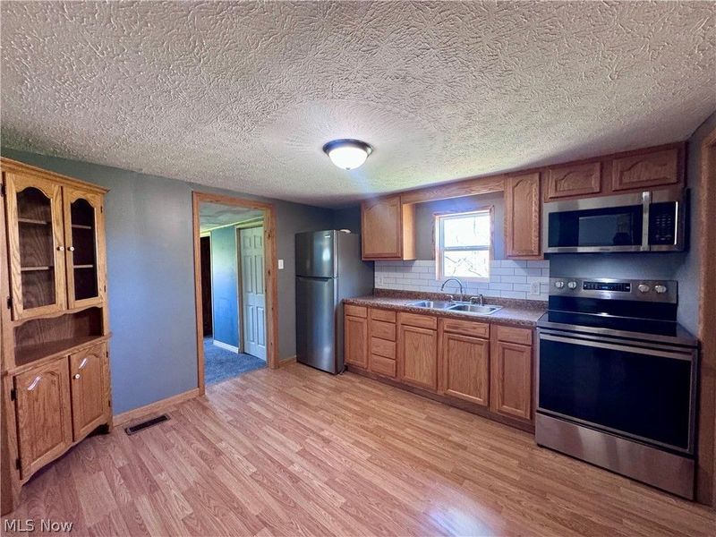 397 S Elliott Road, Stockport, OH 43787 Photo 4