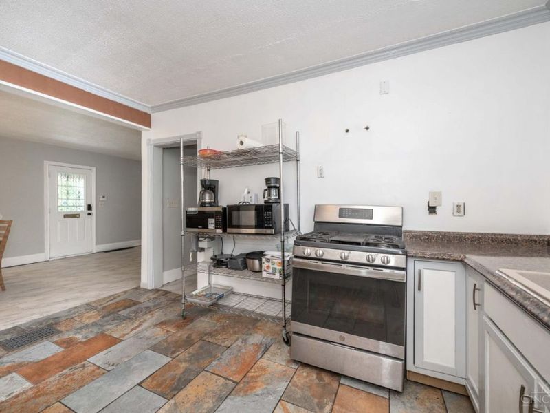 2693 Montana Avenue, Cincinnati, OH 45211 Photo 16