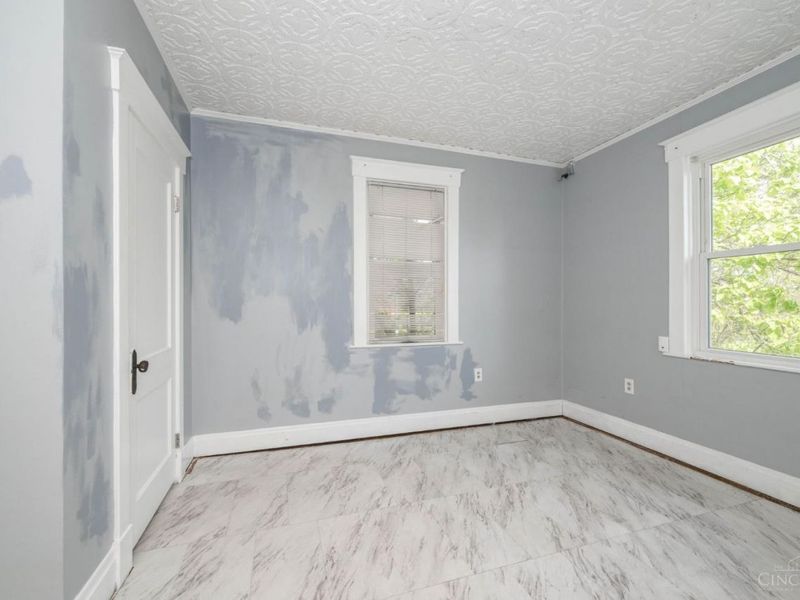 2693 Montana Avenue, Cincinnati, OH 45211 Photo 18