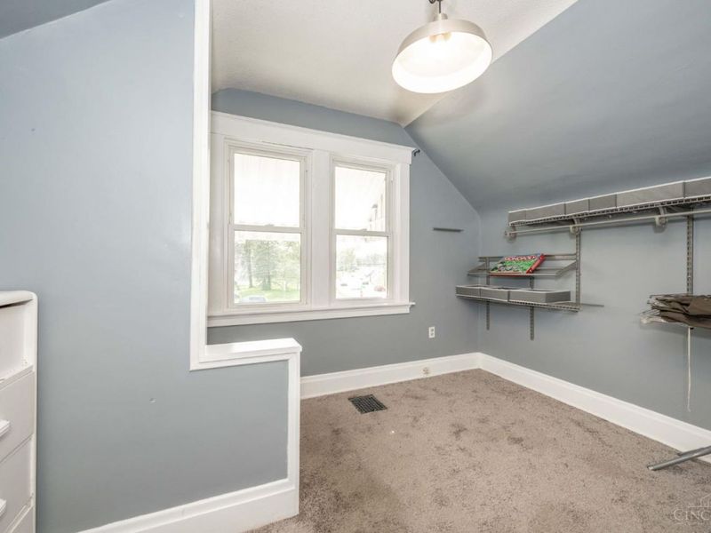 2693 Montana Avenue, Cincinnati, OH 45211 Photo 28