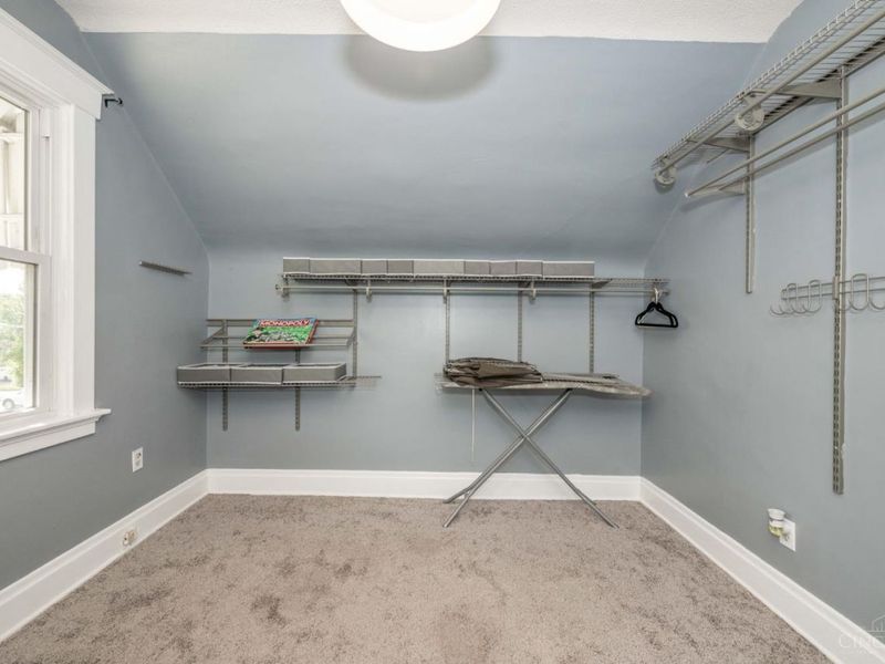 2693 Montana Avenue, Cincinnati, OH 45211 Photo 29