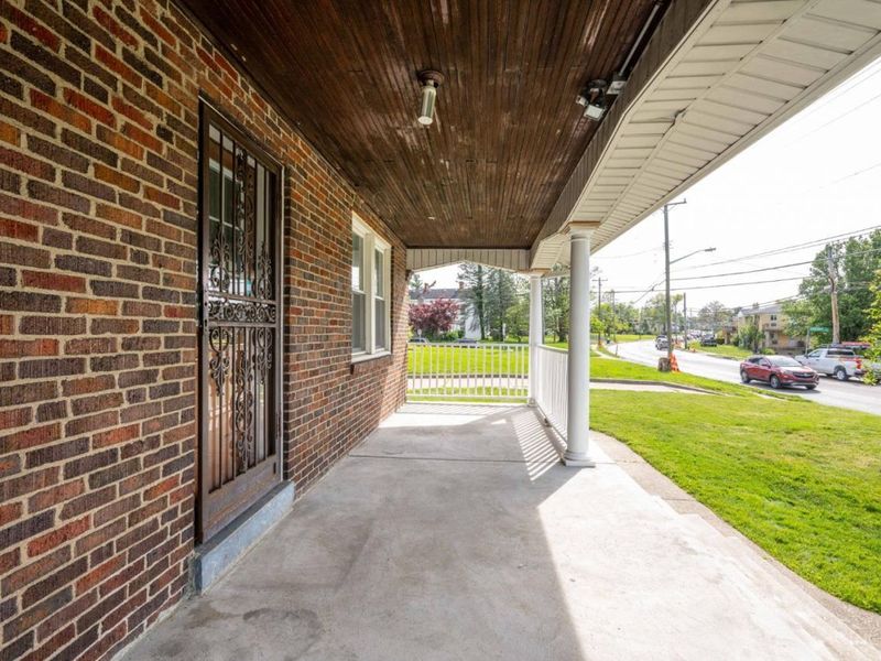 2693 Montana Avenue, Cincinnati, OH 45211 Photo 5