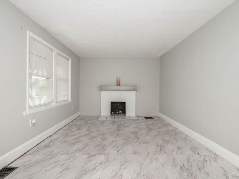 2693 Montana Avenue, Cincinnati, OH 45211 Photo 7