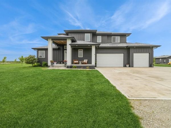 7124 43rd Avenue, Norwalk, IA 50211