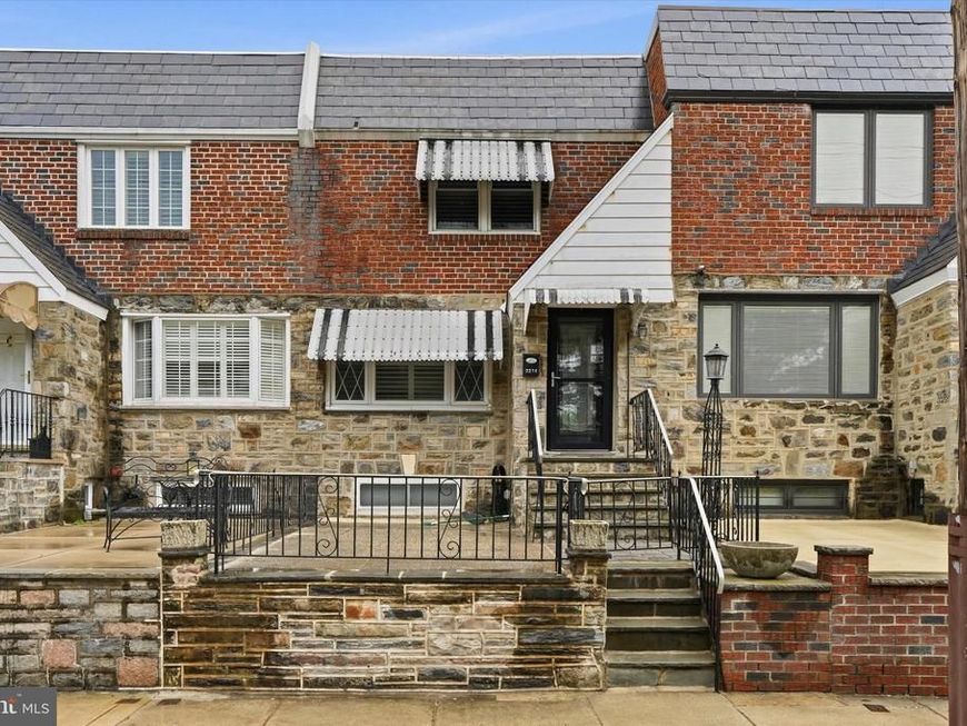 3214 S 13th Street, Philadelphia, PA 19148 Main Photo