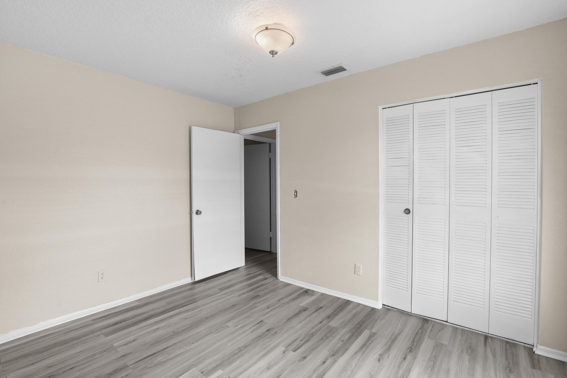 333 SW Lucero Drive, Port Saint Lucie, FL 34983 Photo